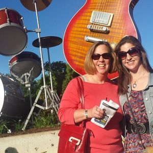 Meet your Posher, Debbie